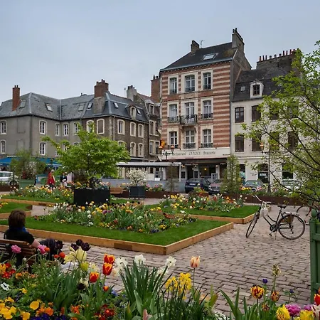 Le Saint Marc Leroy Concierge * Boulogne-sur-Mer